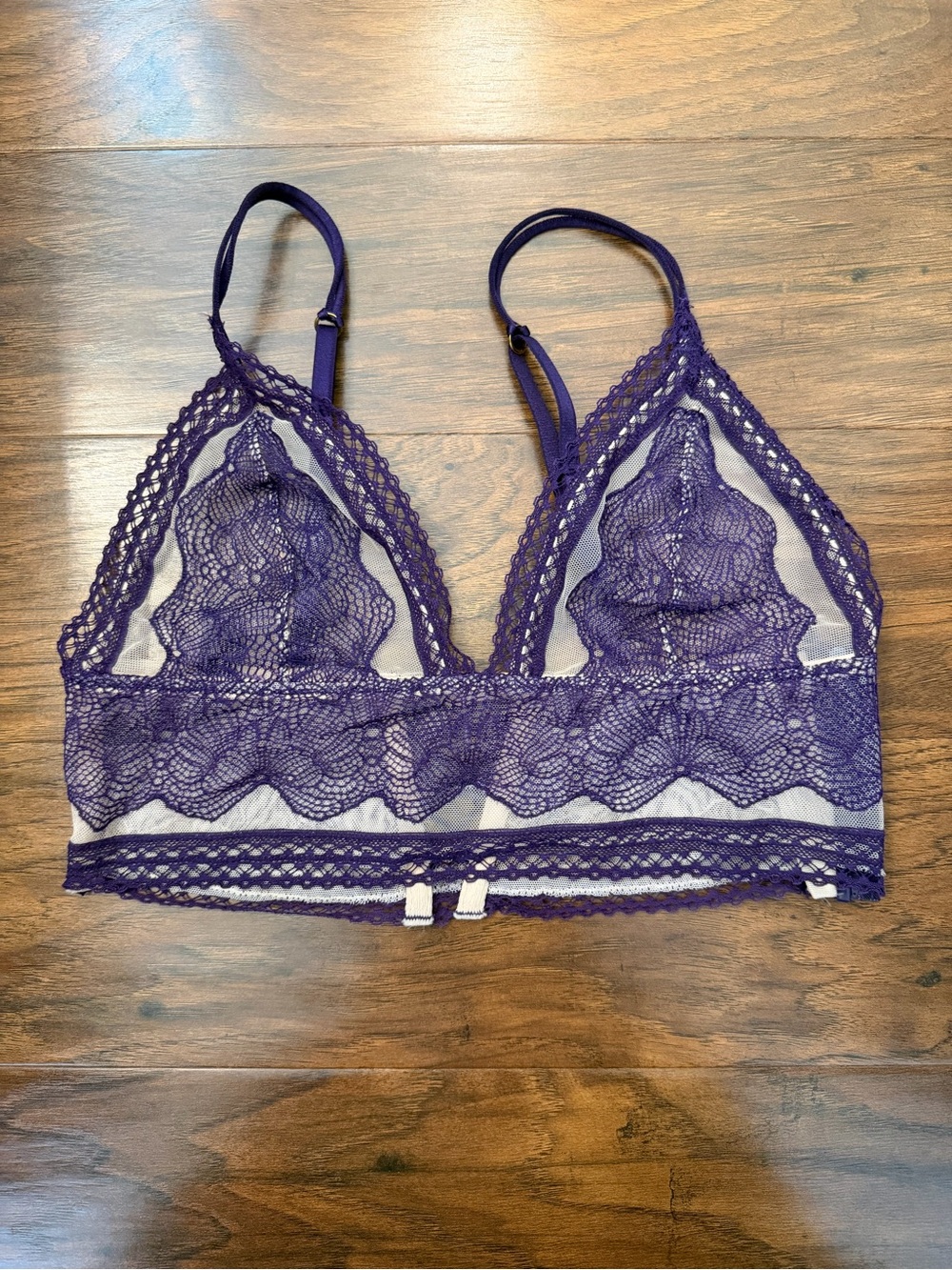 Victorias Secret Purple Lace Bralette Size S